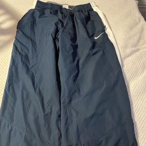 Nike windbreaker pants